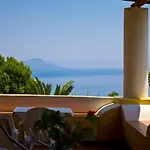 Tita - Salina شقة سانتا مارينا سالينا